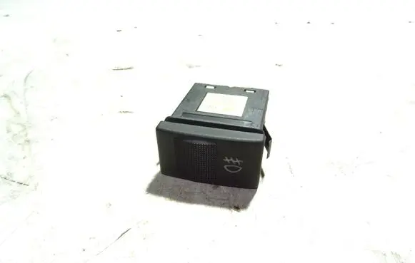 Fog light switch