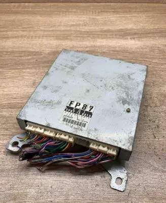 Mazda Premacy Engine control unit/module ECU FP8718881B 2797000811 EGI