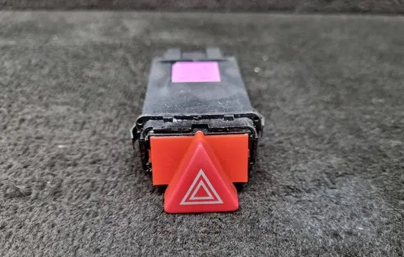 Audi A6 S6 C5 4B Hazard light switch 4B0941509C