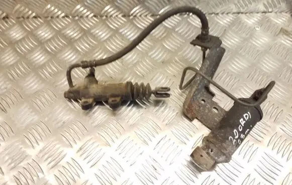 KIA Carens I Clutch slave cylinder 