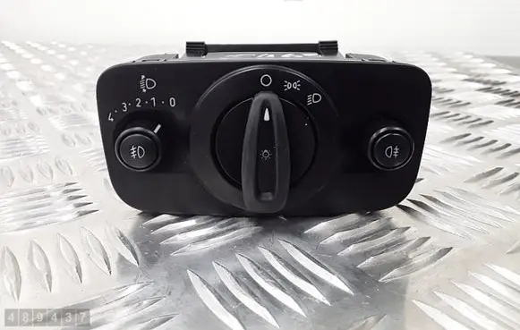 Ford Ecosport Light switch CN1513A024NA