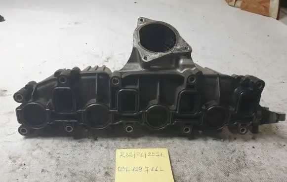 Audi A4 S4 B8 8K Intake manifold 03L129711L