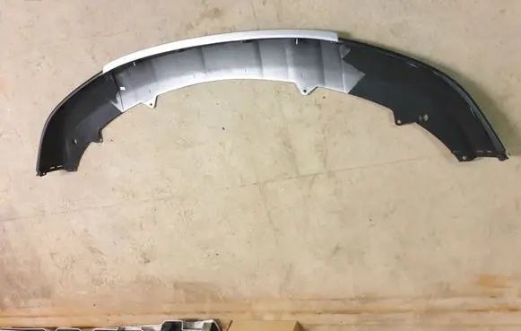 Suzuki SX4 Front bumper lip 7176155L0 7176155L1