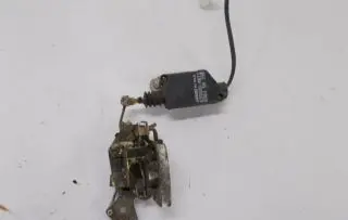 Mazda 121 Rear door lock 