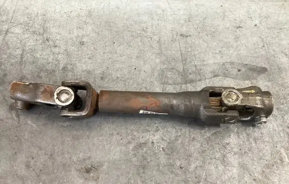 Renault Megane III Steering column universal joint