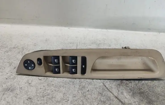 BMW X5 E70 Electric window control switch 912212001