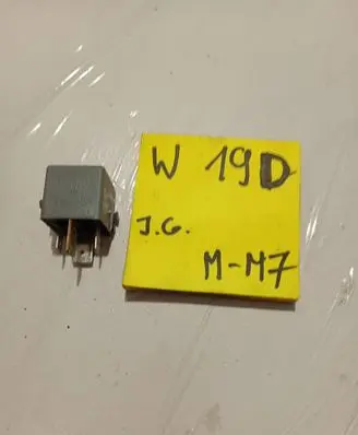 Mercedes-Benz E W210 Other relay V23134J52X361