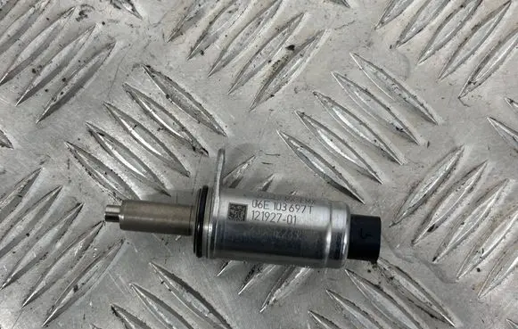 Audi Q5 SQ5 Camshaft vanos timing valve 06E103697T