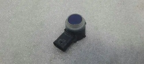 Mercedes-Benz C W205 Front parking sensor holder (PDC) A0009055504