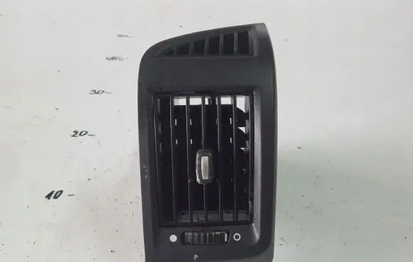 Citroen Jumper Dashboard side air vent grill/cover trim