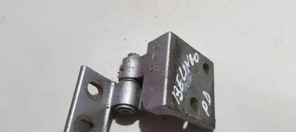 Citroen Berlingo Front door upper hinge