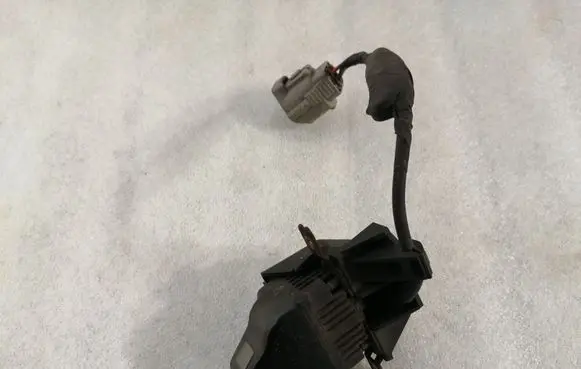 Toyota Corolla Verso AR10 Front bumper camera 8679064020
