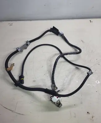 Mercedes-Benz C W204 Positive cable (battery) A2044402613