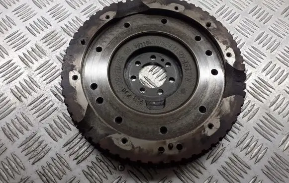 Renault Megane II Flywheel 8200524318