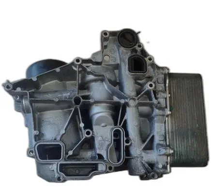 Audi Q6 e-tron Oil filter mounting bracket