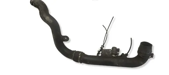 Audi A4 S4 B5 8D Intercooler hose/pipe 8D0145840A