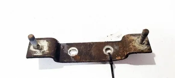 Ford Mondeo MK IV Engine mounting bracket 