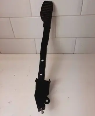 Ford Sierra Accelerator throttle pedal 86BB9P732EA 06400
