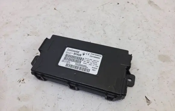 Maserati Ghibli Door central lock control unit/module 670008068