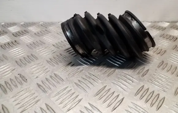 Volvo V40 Intercooler hose/pipe 1059139501