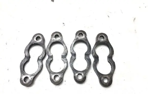 Audi A5 8T 8F Fuel Injector clamp holder