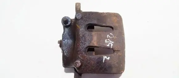 Nissan Terrano Front brake caliper