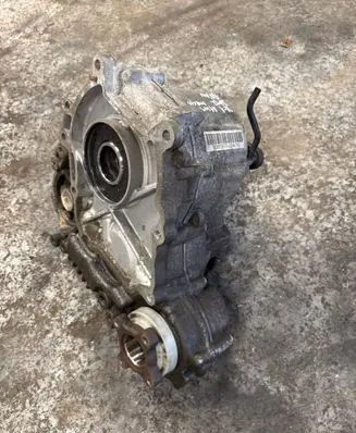 BMW X1 E84 Gearbox transfer box case 7635755 ATC350 7635636