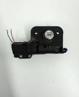 Opel Meriva A Tailgate exterior lock 13168316 13168317 13168318