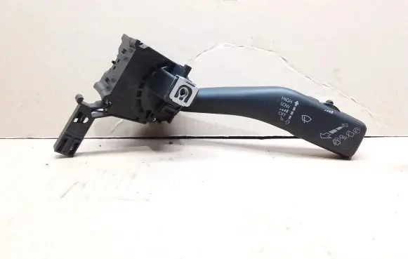 Skoda Octavia Mk2 (1Z) Wiper control stalk 1K0953519H