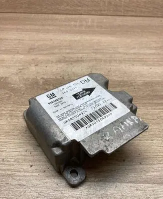 Opel Zafira A Airbag control unit/module 24416704 5WK42978