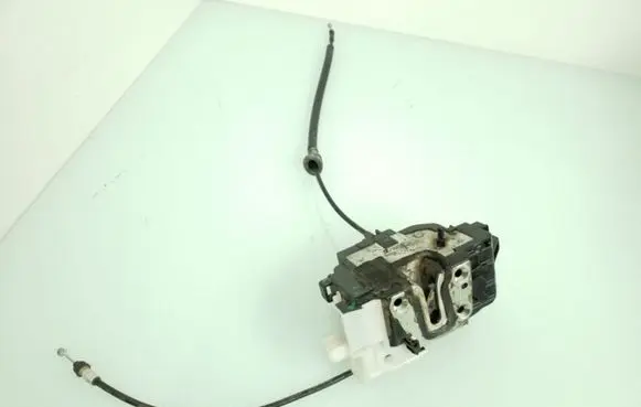 KIA Ceed Rear door lock
