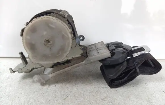 Opel Insignia A Front seatbelt 03314650
