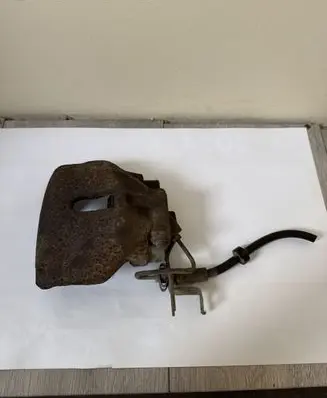 Audi A6 S6 C6 4F Front brake caliper 885