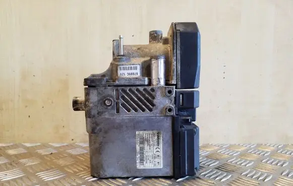 Volkswagen Touareg I Auxiliary pre-heater (Webasto) 7L6815071G