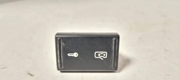 Skoda Roomster (5J) Central locking switch button 5j0962125