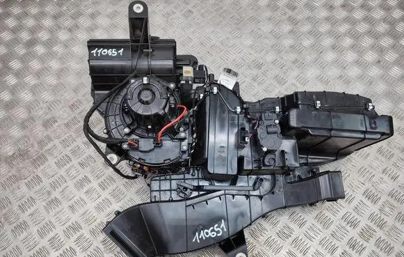 Mercedes-Benz Vito Viano W447 Interior heater climate box assembly A4478300760 VS20TRAS A4478350500