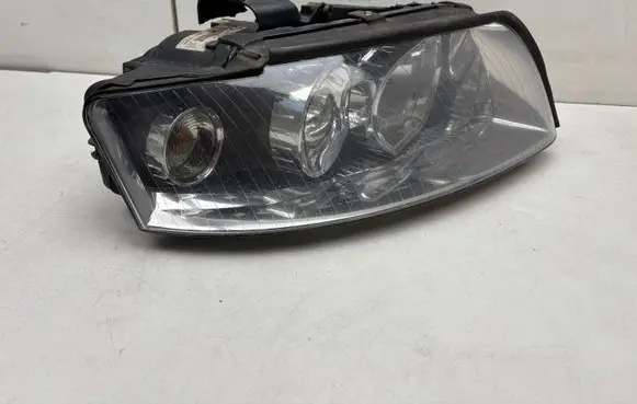 Audi A4 S4 B6 8E 8H Headlight/headlamp 8E0941004C 8E0990008C