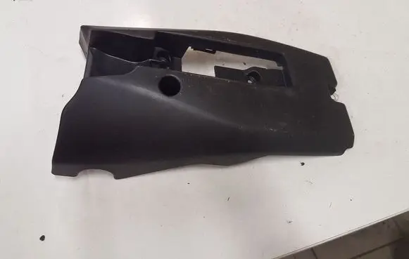 Volvo V40 Steering wheel column trim 1303815