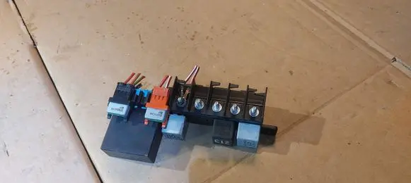 Audi A3 S3 8L Fuse box set 8L0941822