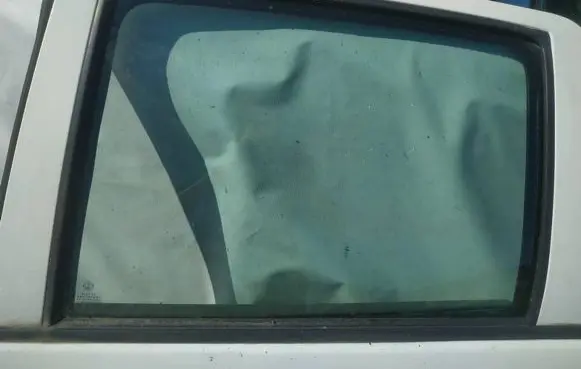 Fiat Idea Rear door window glass as2