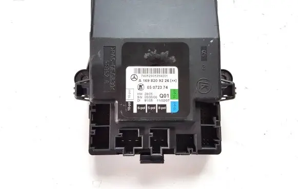 Mercedes-Benz B W245 Door control unit/module A1698209226