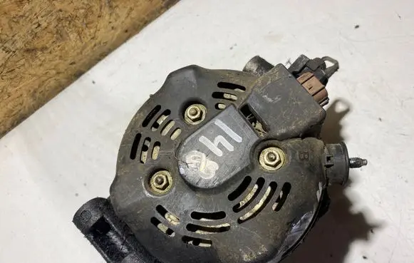Toyota RAV 4 (XA30) Generator/alternator
