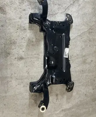 Volvo V40 Front subframe 3715184