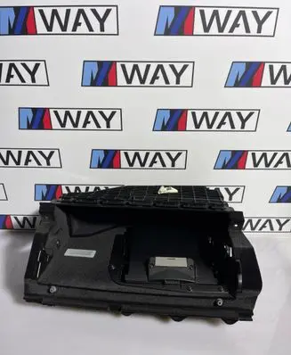 BMW 5 F10 F11 Glove box