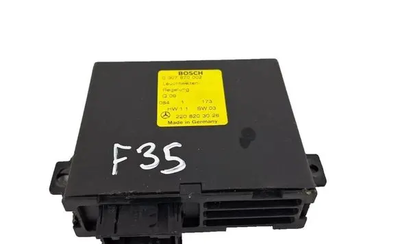 Mercedes-Benz S W220 Light module LCM 2208203026