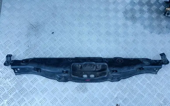 Hyundai i40 Radiator support slam panel