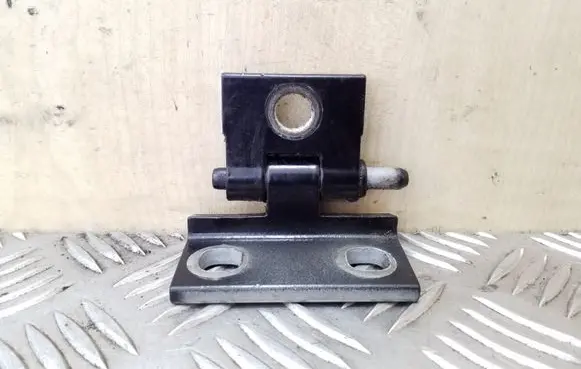 Volvo XC90 Rear door upper hinge