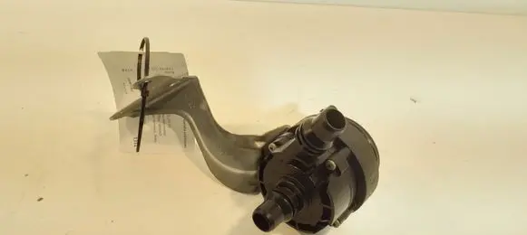 BMW 1 F20 F21 Electric auxiliary coolant/water pump 8605322 8631090