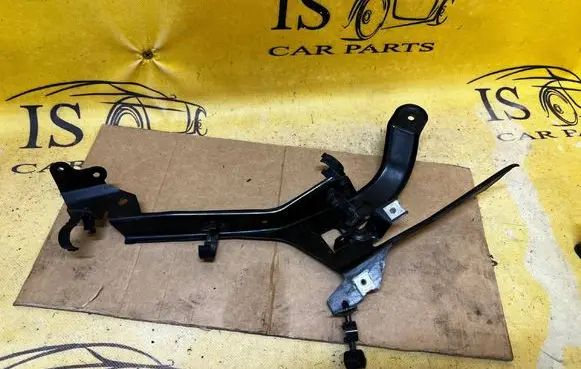 Porsche Panamera (970) Fender mounting bracket 97061020200