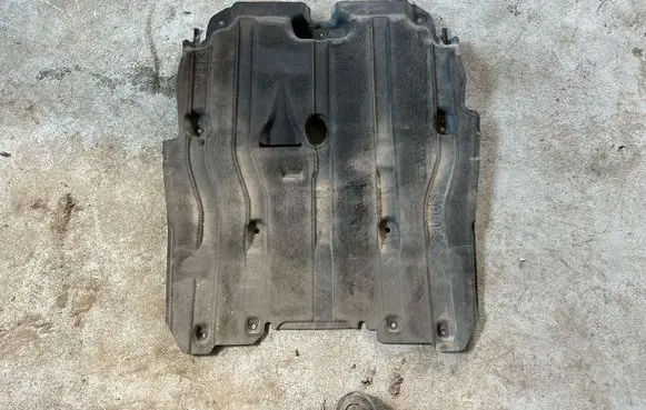 Renault Scenic IV - Grand scenic IV Engine splash shield/under tray